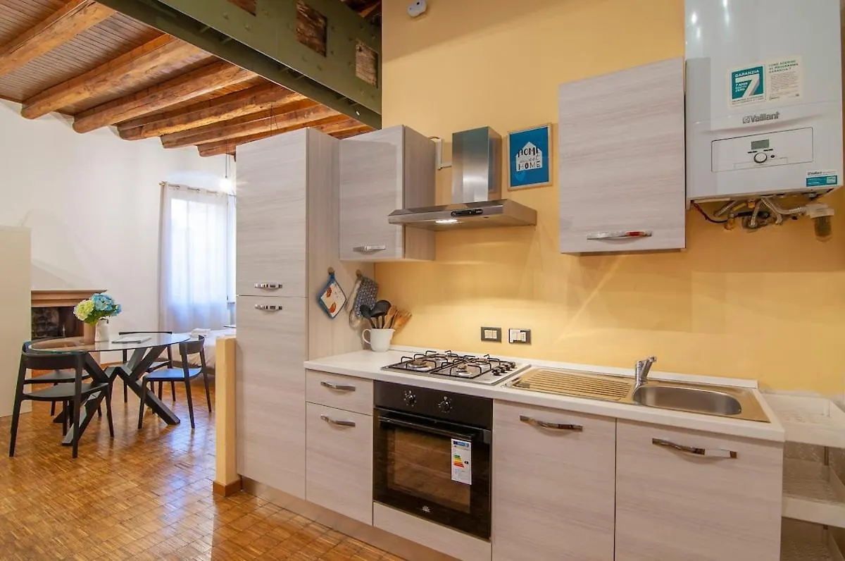 Romeohouse - Central With Wifi Werona